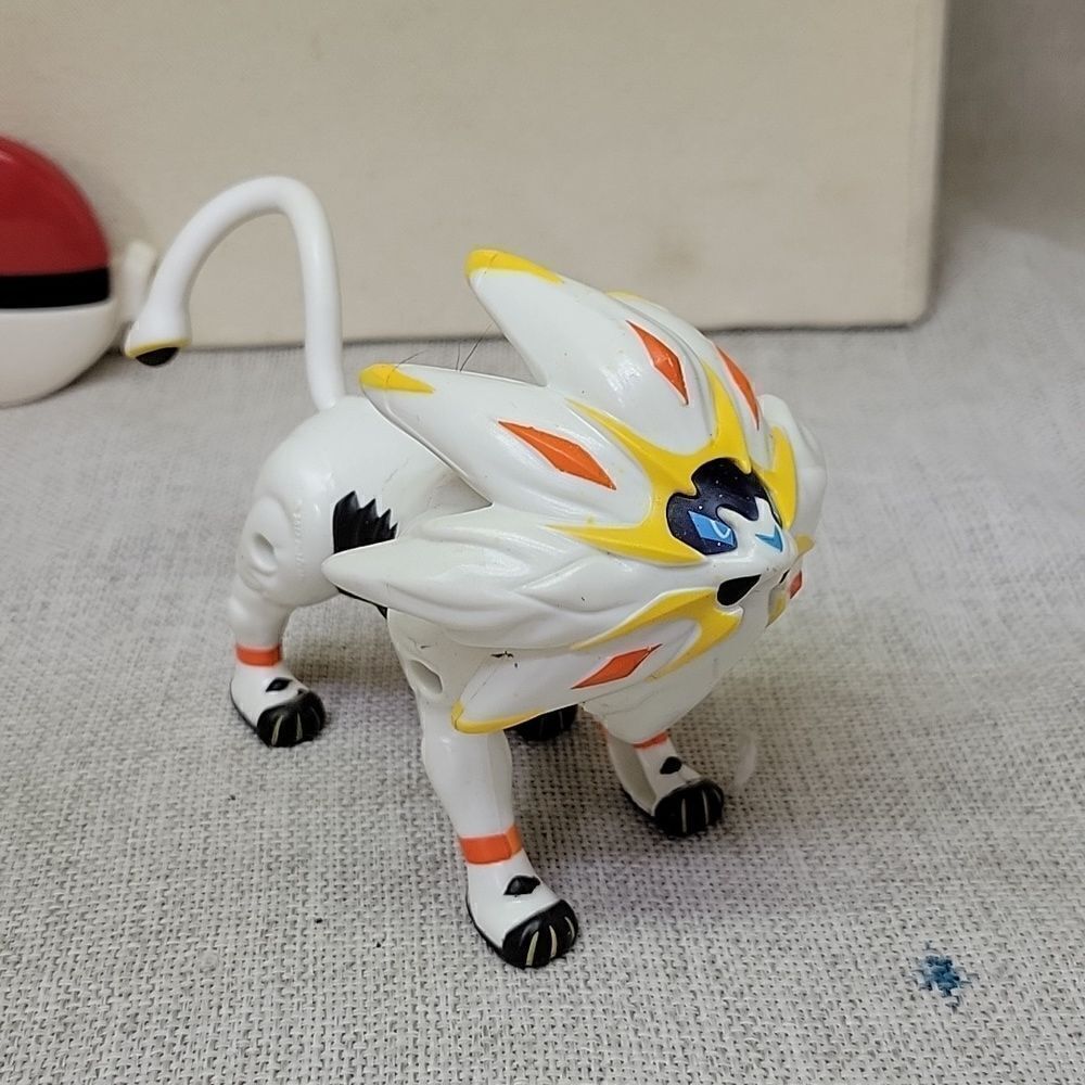 Pokémon assorted figures and guide book - Picture 10 of 13